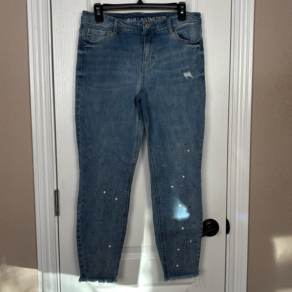 Vanilla Star Junior Women Mid Rise Skinny Distress Zip Embellished Denim Jeans